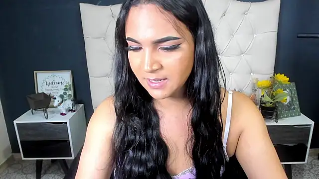 Andrys  online show from February 17, 2025, 7:33 pm