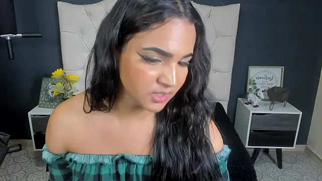 Andrys  online show from February 19, 2025, 8:41 pm