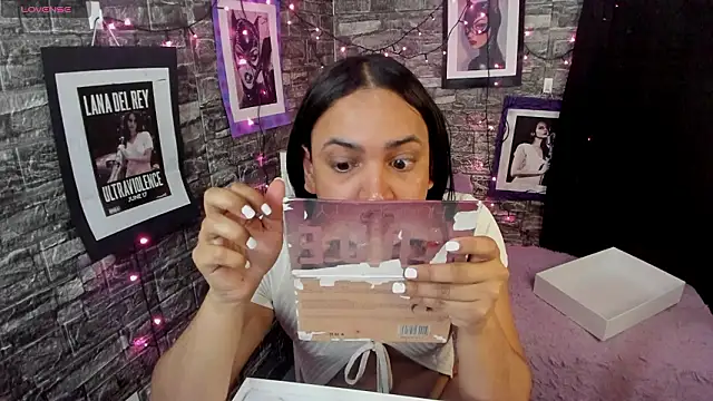 Andrys  online show from March 29, 2026, 8:10 pm