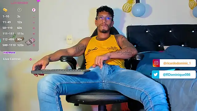 FuckHardlove online show from February 1, 2025, 5:39 am