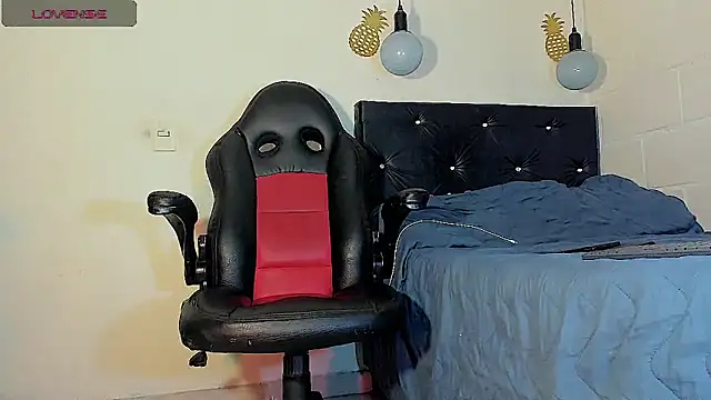 FuckHardlove online show from March 10, 2025, 12:39 am