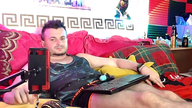 erotico69xxx online show from June 26, 2026, 11:32 pm