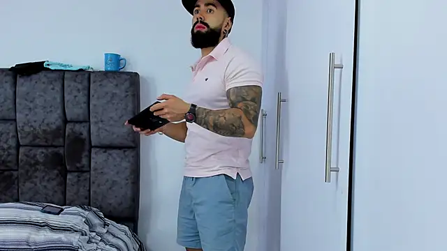 Zack Froone online show from March 20, 2025, 2:32 pm