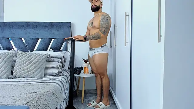 Zack Froone online show from November 6, 2025, 1:59 pm