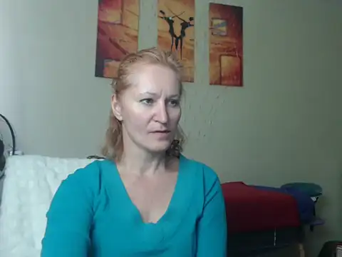 AmellyGrand online show from April 23, 2026, 1:35 pm