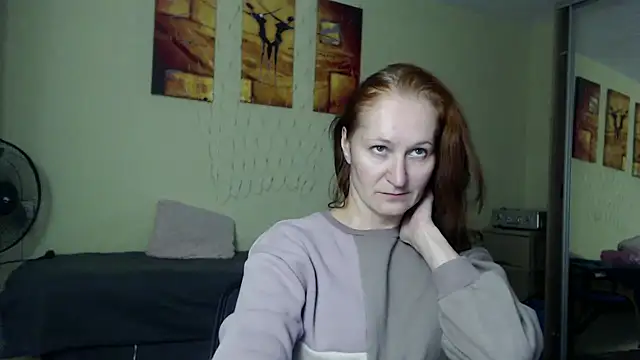 AmellyGrand online show from October 13, 2025, 6:09 pm