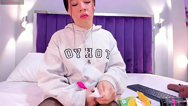 SaraRiley online show from September 11, 2025, 10:54 pm