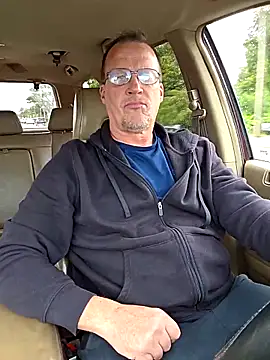 Cockrub1 online show from October 13, 2025, 5:25 pm