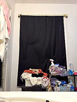 virgieblanca online show from October 14, 2025, 2:01 am