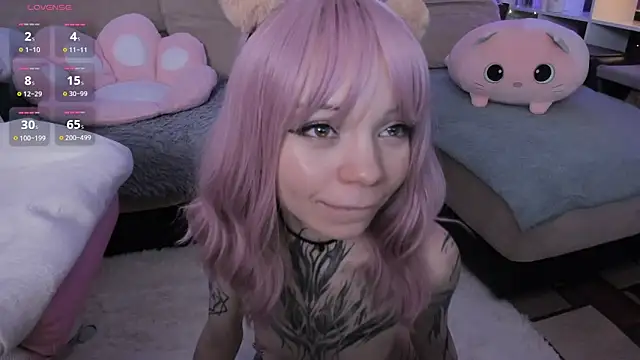  ChloeSweeet  online show from March 15, 2025, 12:24 pm