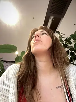 MommmyYummy online show from October 9, 2025, 9:32 am