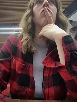 MommmyYummy online show from January 28, 2025, 1:16 pm