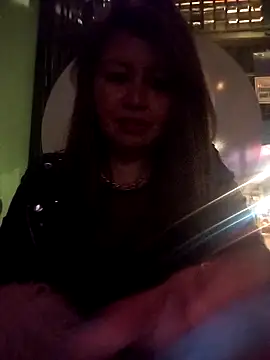 Snapshot of isabellacen chatting on March 2, 2025, 4:17 am isabellacen online show from March 2, 2025, 4:17 am