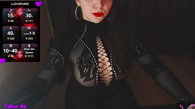 mia-joy online show from November 19, 2025, 10:04 am