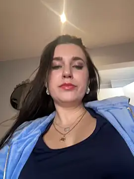 Snapshot of Teylor_Love chatting on December 16, 2024, 7:43 pm Teylor Love online show from December 16, 2024, 7:43 pm