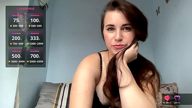 Snapshot of Teylor_Love chatting on October 6, 2025, 1:56 pm Teylor Love online show from October 6, 2025, 1:56 pm