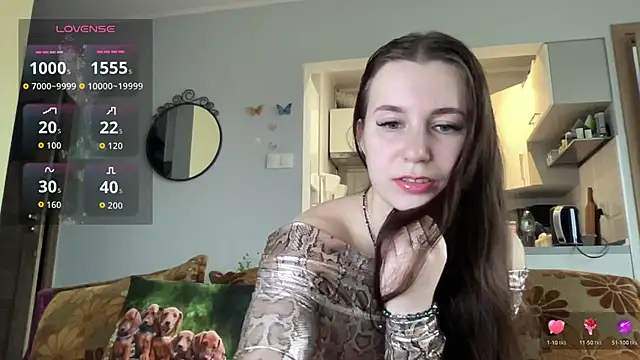 Snapshot of Teylor_Love chatting on February 24, 2026, 1:23 pm Teylor Love online show from February 24, 2026, 1:23 pm