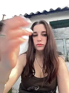 Snapshot of Teylor_Love chatting on May 5, 2026, 3:37 pm Teylor Love online show from May 5, 2026, 3:37 pm
