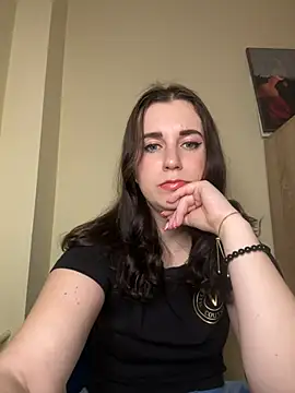 Snapshot of Teylor_Love chatting on April 10, 2026, 6:37 pm Teylor Love online show from April 10, 2026, 6:37 pm