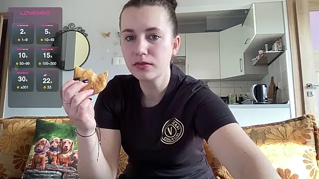 Snapshot of Teylor_Love chatting on February 27, 2025, 12:23 pm Teylor Love online show from February 27, 2025, 12:23 pm