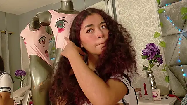 Angela lovee online show from September 27, 2025, 12:55 pm