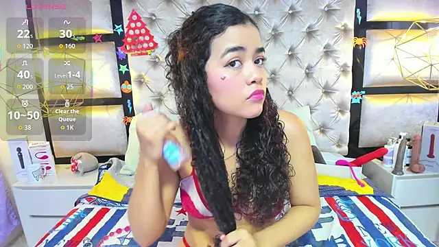 Snapshot of Angela_lovee chatting on February 13, 2026, 12:49 pm Angela lovee online show from February 13, 2026, 12:49 pm