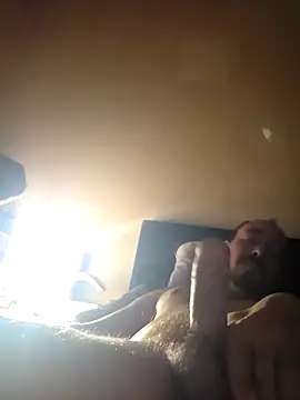 antoniox1978 online show from December 18, 2025, 4:22 pm