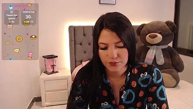 Nicols66 online show from November 12, 2025, 9:29 pm