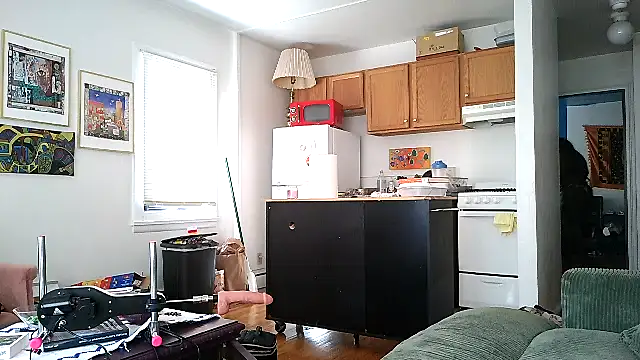 SiminFox online show from October 2, 2025, 8:34 pm