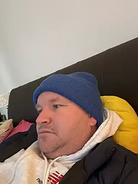 Aronn4 online show from January 19, 2026, 9:46 am