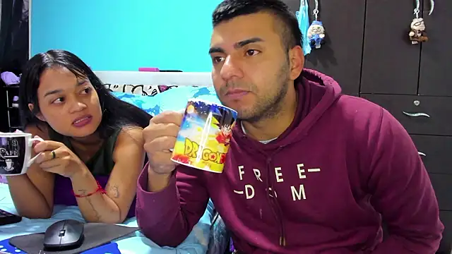 2ScarletandRyan8 online show from January 18, 2026, 11:02 am