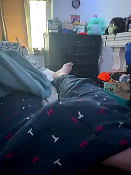 HardlyaBrigade online show from January 6, 2026, 3:16 pm