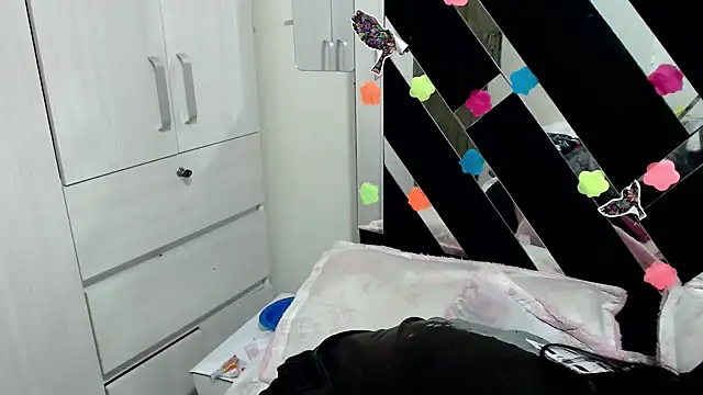 katery wok11 online show from October 3, 2025, 5:14 pm