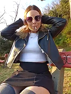 Mia Railey online show from March 5, 2025, 4:13 pm