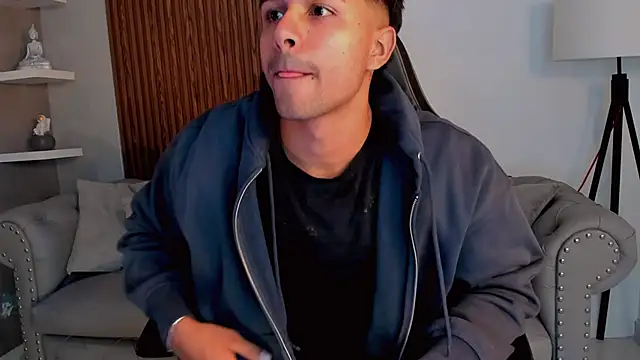 liam collins21 online show from September 21, 2025, 11:48 am