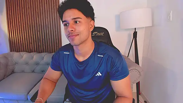 liam collins21 online show from October 25, 2025, 11:53 am