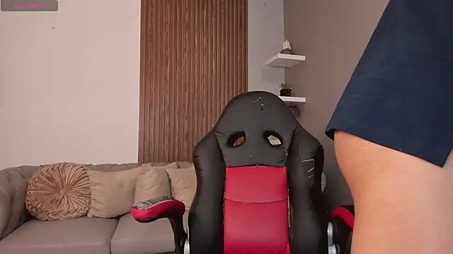 liam collins21 online show from March 12, 2025, 11:43 am