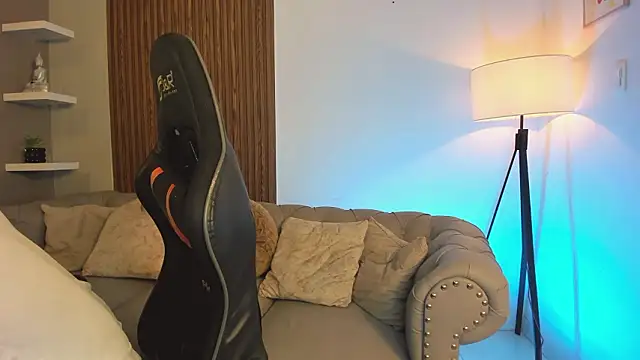 liam collins21 online show from March 4, 2026, 11:40 am