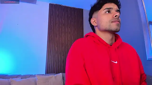 liam collins21 online show from March 18, 2025, 11:44 am