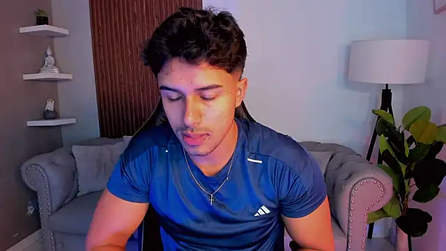 liam collins21 online show from September 23, 2025, 11:50 am