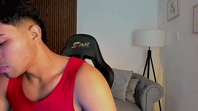 liam collins21 online show from September 18, 2025, 11:46 am