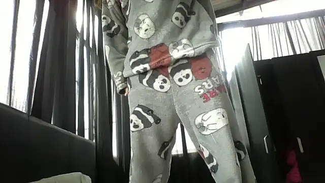 Paulita x3 online show from February 15, 2025, 2:22 pm