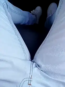 Brutao  online show from October 6, 2025, 10:49 am