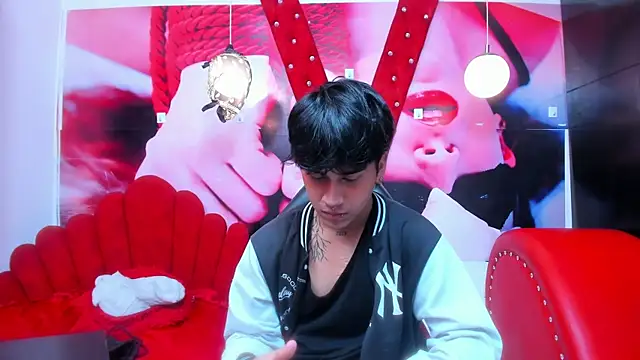 alex 477 online show from October 4, 2025, 11:45 am