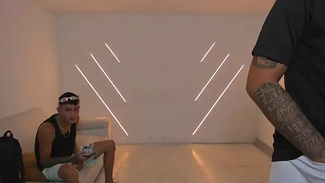 Snapshot of brutal_sex_room2 chatting on October 24, 2025, 12:48 pm brutal sex room2 online show from October 24, 2025, 12:48 pm