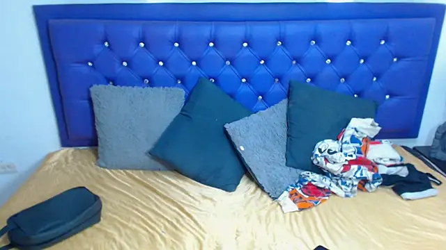 kiwii nasty online show from September 18, 2025, 11:19 pm