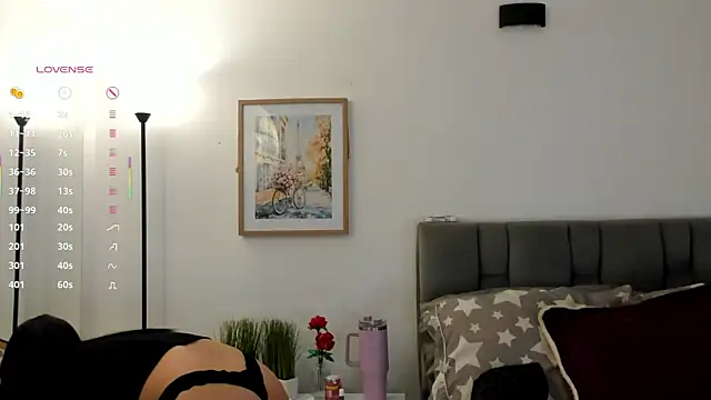 Snapshot of Gigi-bom chatting on February 12, 2026, 11:59 pm Gigi-bom online show from February 12, 2026, 11:59 pm