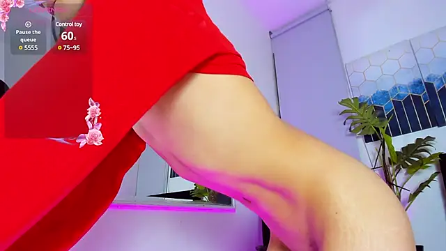 Feniix   online show from February 26, 2025, 6:30 am