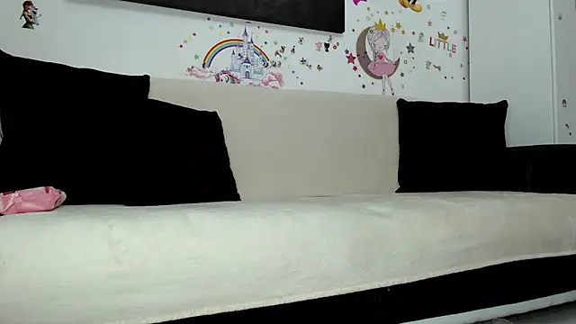 Bigboobs6930 online show from September 20, 2025, 4:17 am