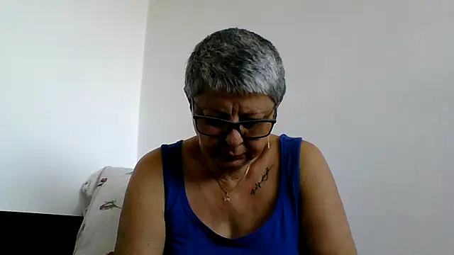 roseblak42 online show from July 29, 2026, 9:30 am